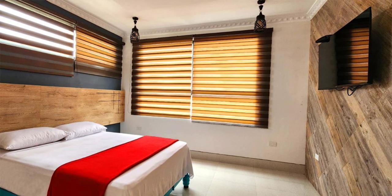 Hotel Murali - Cerca Del Aeropuerto De جواياكيل المظهر الخارجي الصورة