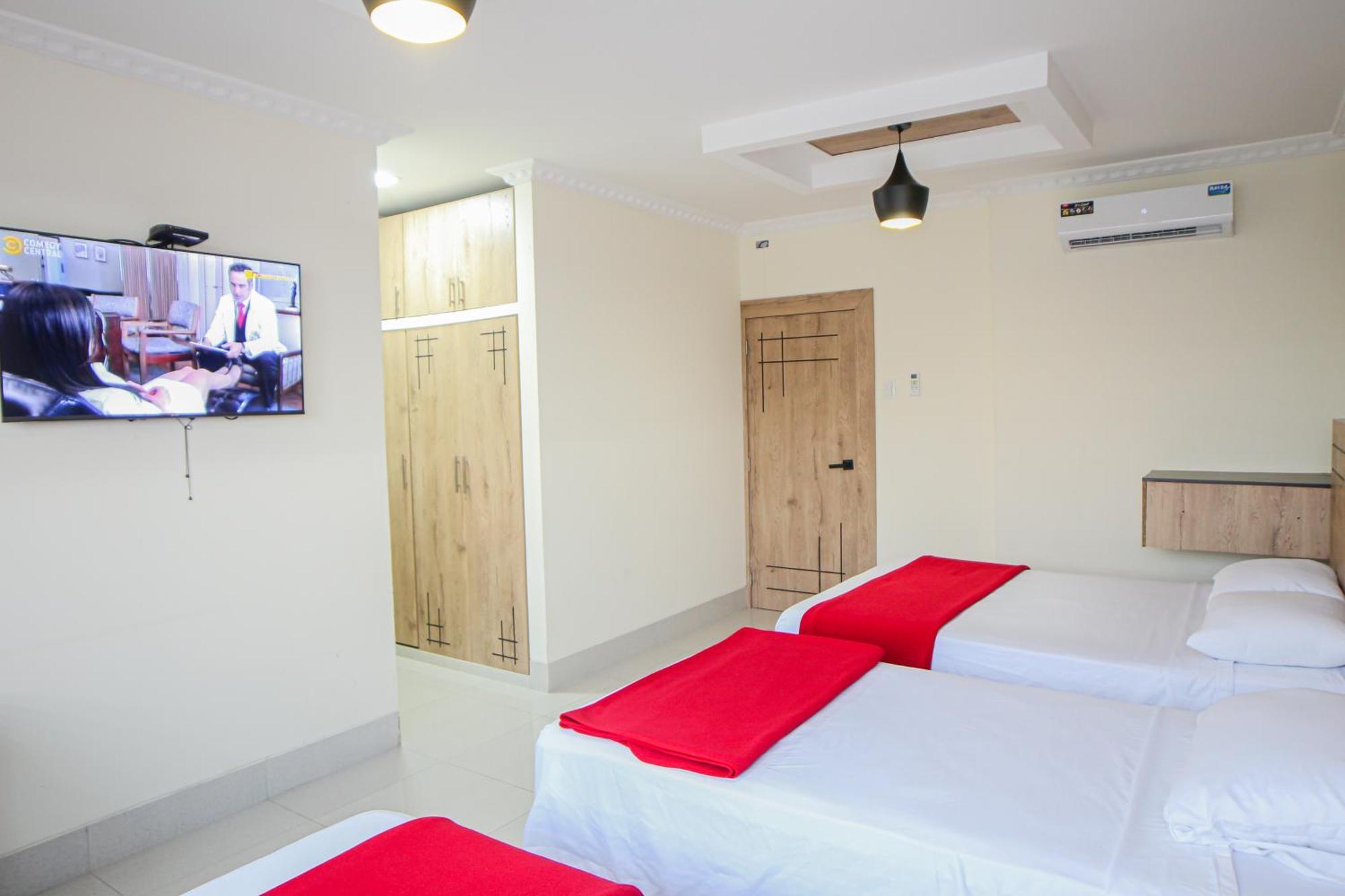 Hotel Murali - Cerca Del Aeropuerto De جواياكيل المظهر الخارجي الصورة
