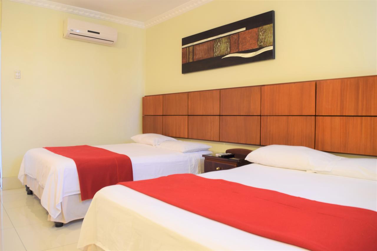 Hotel Murali - Cerca Del Aeropuerto De جواياكيل المظهر الخارجي الصورة