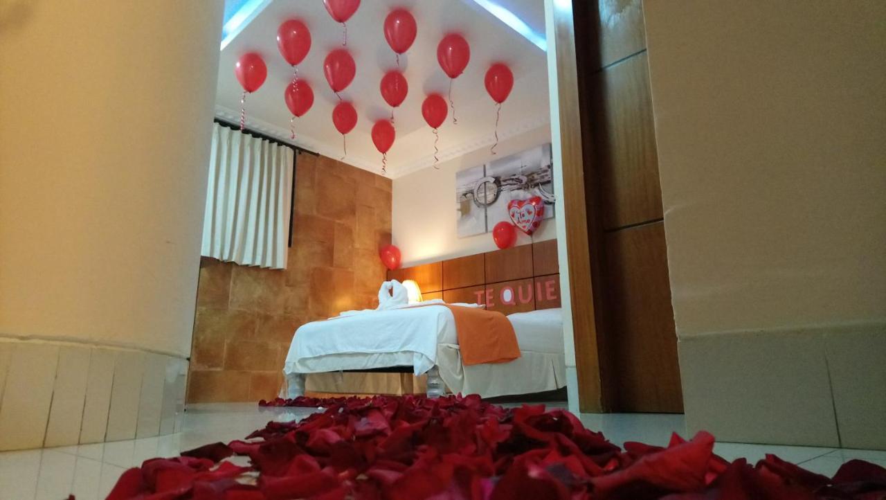 Hotel Murali - Cerca Del Aeropuerto De جواياكيل المظهر الخارجي الصورة